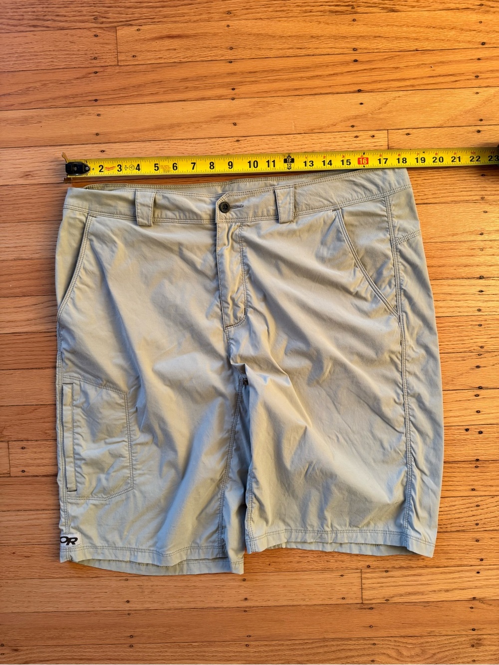 Outdoor Research Belted Equinox Shorts Beige Sz 36 Hiking Water Resistant UPF50